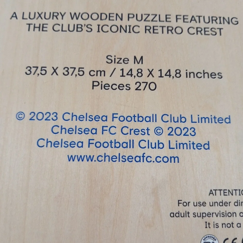 2023 Chelsea FC Retro Crest Wooden Puzzle + Stamford‎ Bridge Puzzle Set Complete